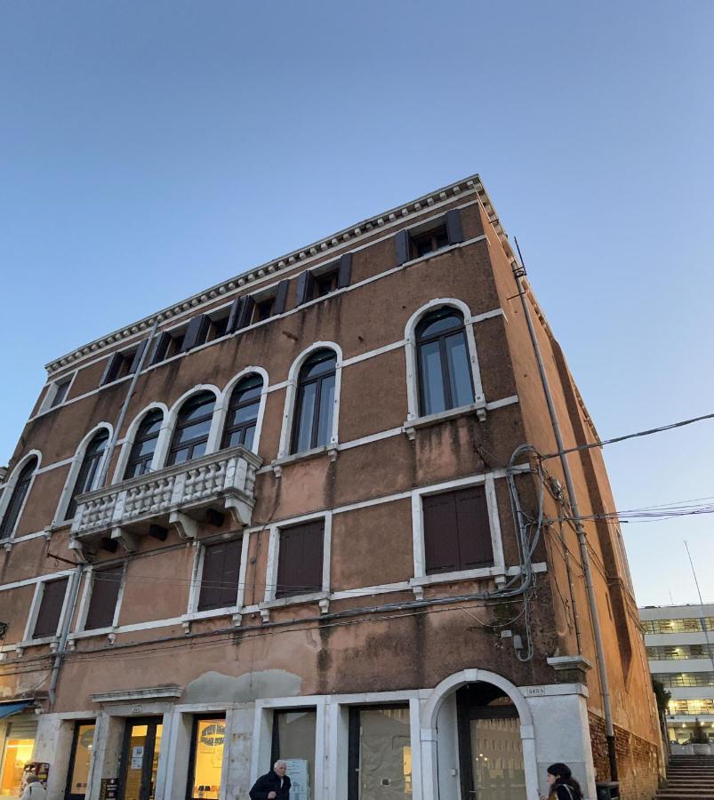 Venice Luxury Suites المظهر الخارجي الصورة