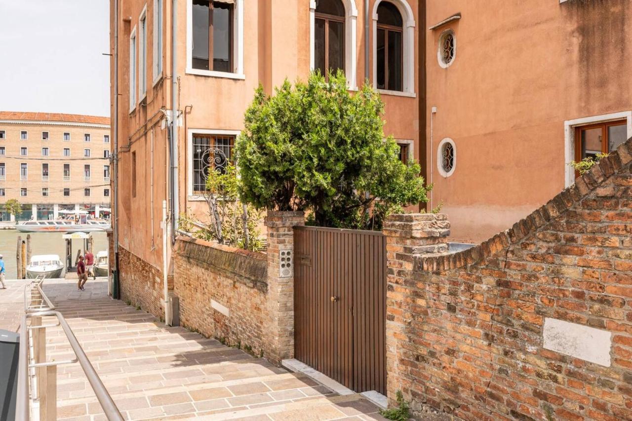 Venice Luxury Suites المظهر الخارجي الصورة