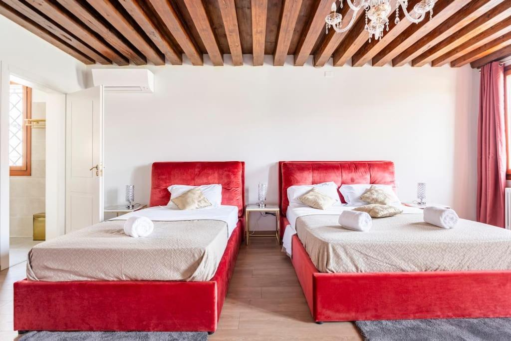 Venice Luxury Suites المظهر الخارجي الصورة